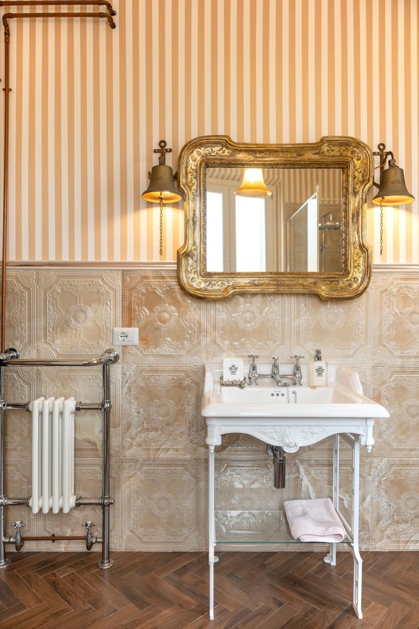 Regal House Anzio Terrazzo 호텔 외부 사진
